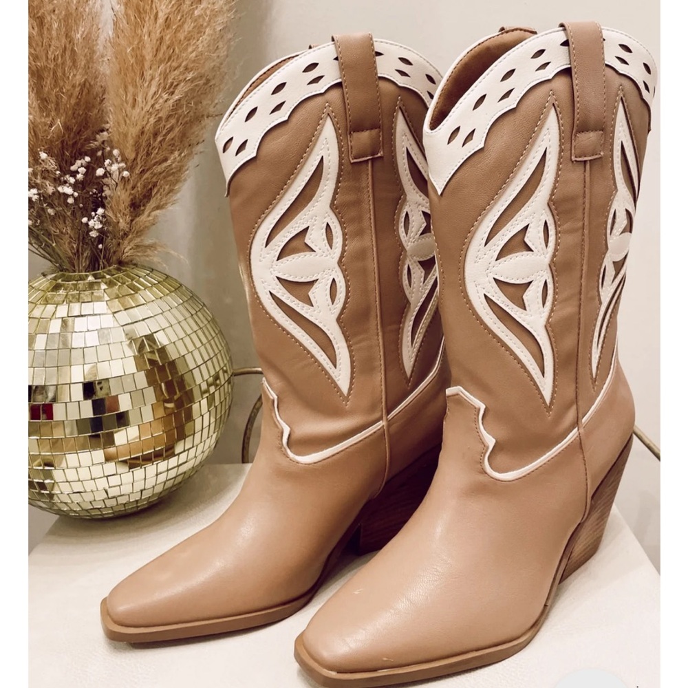 Billini Tan and White Western Heeled Boots